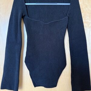 Elegant Black bell sleeve Knit Women's Top